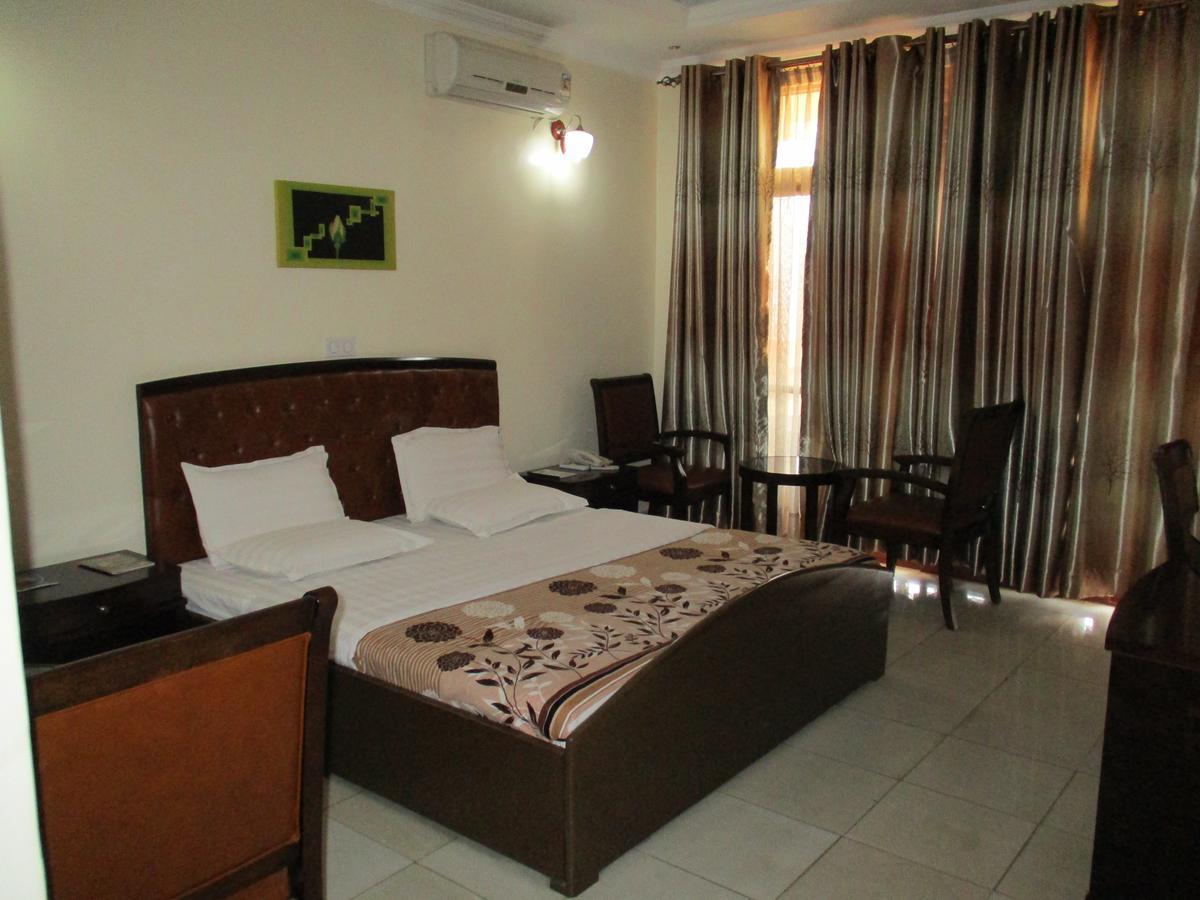 Amaris Hotel 基加利 外观 照片